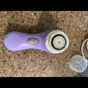 Clarisonic Mia 2 purple